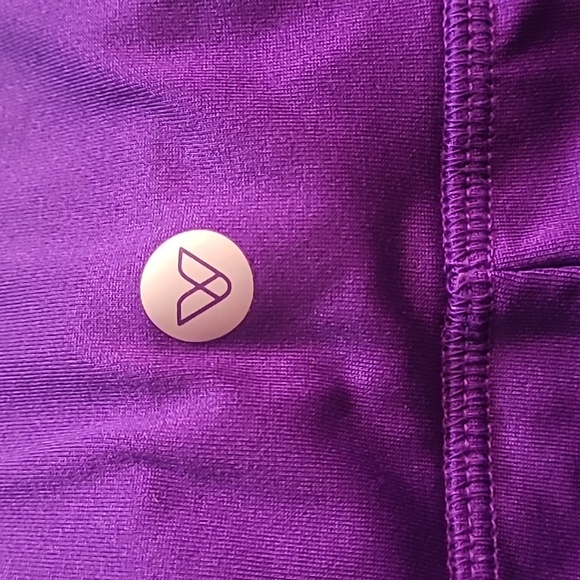 Livi active wear - Picture 9 of 9